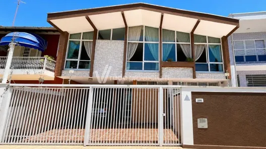 Casa com 3 Quartos à venda, 255m² no Vila Nova São José, Campinas