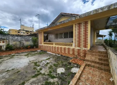 Casa com 6 Quartos à venda, 268m² no Centro, Peruíbe