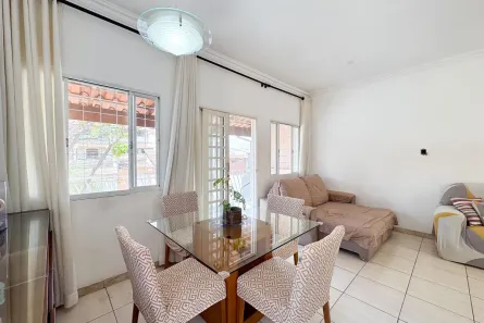 Casa com 3 Quartos à venda, 134m² no Jardim Riacho das Pedras, Contagem