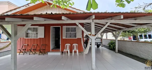 Casa com 2 Quartos à venda, 80m² no Meia Praia, Navegantes