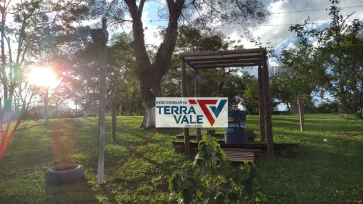 Fazenda/Sítio com 2 Quartos à venda, 200m² no Vila Rosa, Guaratinguetá