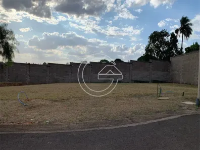 Lote/Terreno à venda, 250m² no Centro, Marília
