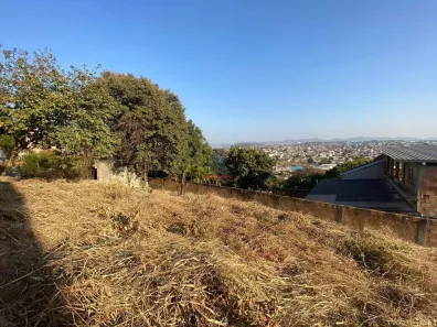 Lote/Terreno à venda, 524m² no Tropical, Contagem