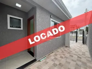 Casa com 1 Quarto para alugar, 35m² no Fazendinha, Curitiba