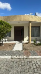 Casa de Condomínio com 3 Quartos para alugar, 180m² no Cidade Nova, Feira de Santana