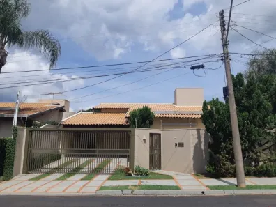 Casa com 3 Quartos à venda, 230m² no Jardim Vivendas, São José do Rio Preto