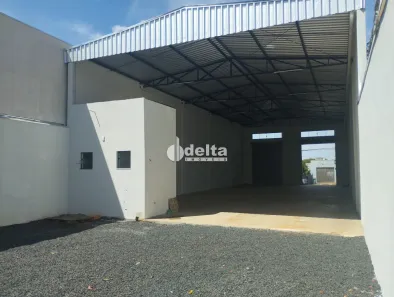 Ponto Comercial para alugar, 300m² no Brasil, Uberlândia