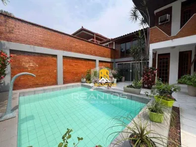 Casa de Condomínio com 3 Quartos à venda, 241m² no Anil, Rio de Janeiro