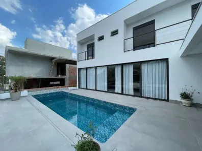 Casa de Condomínio com 4 Quartos para alugar, 315m² no Granja Viana, Carapicuíba