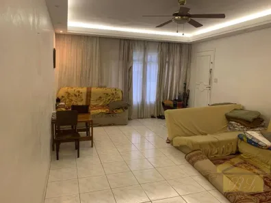 Casa com 3 Quartos à venda, 200m² no Jardim Aeroporto, São Paulo
