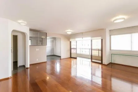 Apartamento com 3 Quartos à venda, 196m² no Jardim Europa, São Paulo
