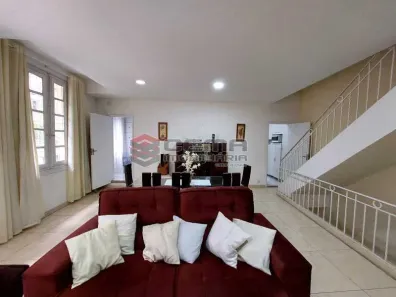 Casa com 4 Quartos à venda, 251m² no Catete, Rio de Janeiro