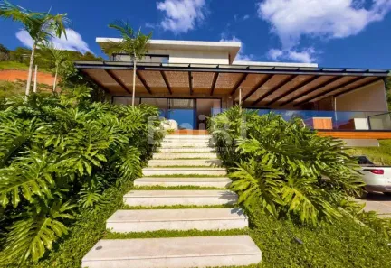 Casa de Condomínio com 4 Quartos à venda, 405m² no Corrêas, Petrópolis