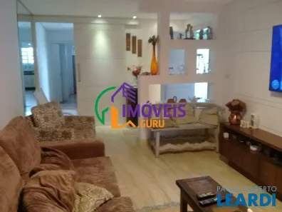Casa com 3 Quartos à venda, 200m² no Cidade Monções, São Paulo