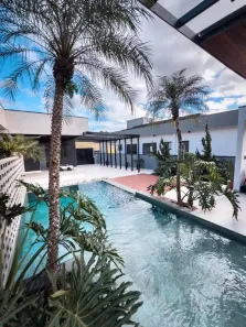 Casa com 4 Quartos à venda, 320m² no Santa Regina, Camboriú