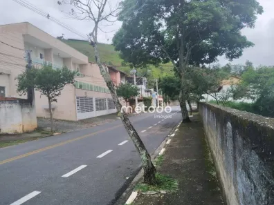 Lote/Terreno à venda, 900m² no Centro, Guararema