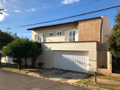 Sobrado com 4 Quartos à venda, 370m² no Jardim Chapadão, Campinas