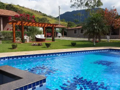 Fazenda/Sítio com 4 Quartos à venda, 10m² no Ribeirão Grande, Pindamonhangaba