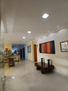 Casa com 4 Quartos à venda, 273m² no Setor Bueno, Goiânia