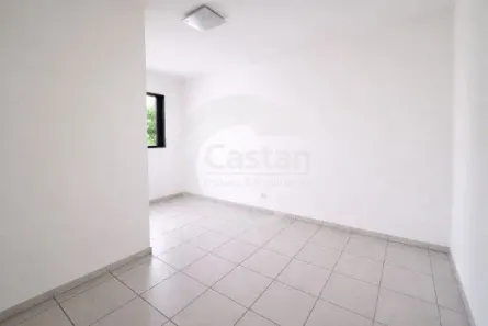 Casa com 3 Quartos para alugar, 200m² no Vila Regente Feijó, São Paulo