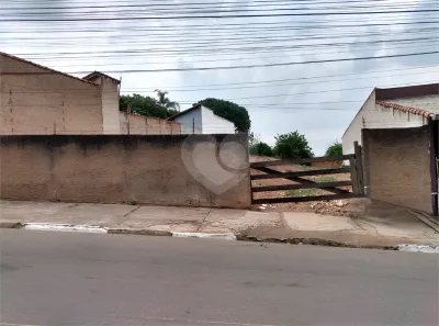 Lote/Terreno à venda, 900m² no Vila Belo Horizonte, Itapetininga