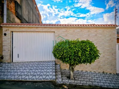 Casa com 2 Quartos à venda, 104m² no Parque São Sebastião, Poços de Caldas