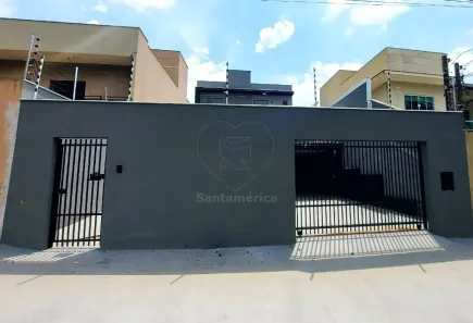 Casa com 3 Quartos para alugar, 204m² no Bancários, Londrina