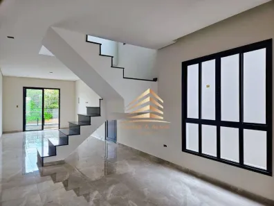 Sobrado com 3 Quartos à venda, 170m² no Vila Galvão, Guarulhos
