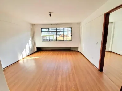 Apartamento com 1 Quarto para alugar, 40m² no Rebouças, Curitiba