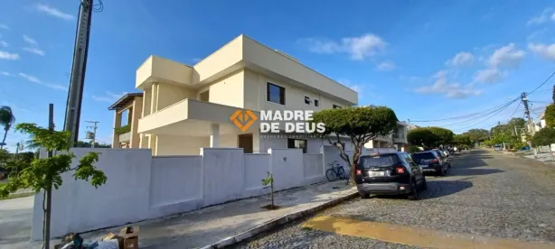 Casa com 4 Quartos à venda, 225m² no Cajazeiras, Fortaleza
