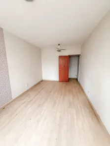 Sala Comercial para venda ou aluguel, 30m² no Praia do Canto, Vitória