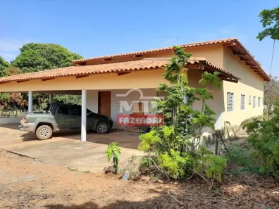 Fazenda/Sítio com 4 Quartos à venda, 500m² no , Uruaçu