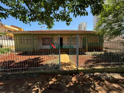 Fazenda/Sítio com 3 Quartos à venda, 3008m² no Aurora, Londrina