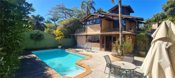 Casa com 4 Quartos à venda, 241m² no Roseira, Mairiporã