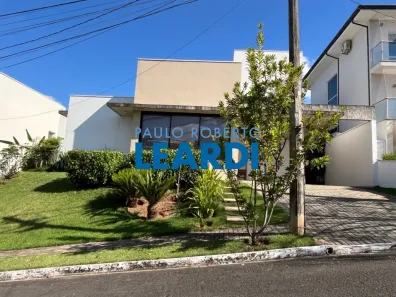 Casa de Condomínio com 3 Quartos para alugar, 229m² no Jardim Recanto, Valinhos