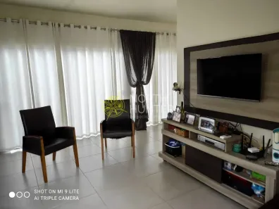 Casa com 2 Quartos à venda, 100m² no Vila Nova, Joinville