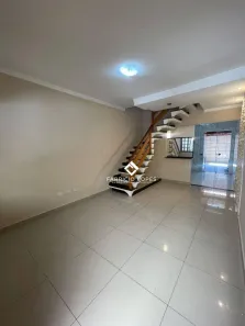 Casa de Condomínio com 2 Quartos à venda, 75m² no Jardim Jacinto, Jacareí