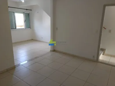 Sobrado com 5 Quartos à venda, 190m² no Vila Gumercindo, São Paulo