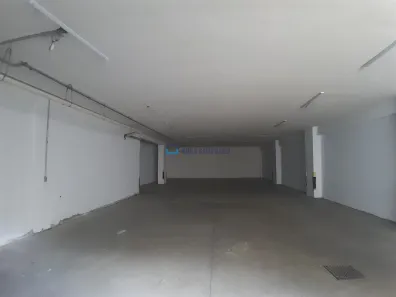 Prédio Comercial para alugar, 1000m² no São Judas, São Paulo