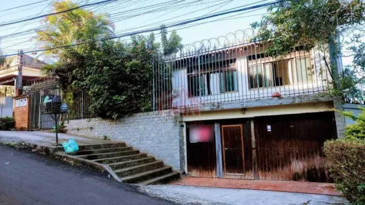 Casa com 3 Quartos à venda, 226m² no Maria Paula, Niterói