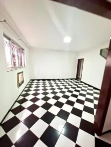 Sobrado com 3 Quartos à venda, 260m² no Embaré, Santos