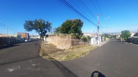 Lote/Terreno à venda, 400m² no Jardim Cruzeiro do Sul, São Carlos