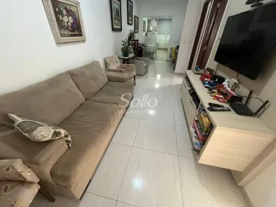 Casa de Condomínio com 3 Quartos à venda, 88m² no Aclimação, Uberlândia