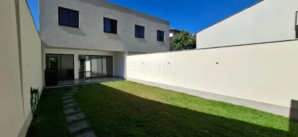Casa com 3 Quartos à venda, 130m² no Piratininga, Niterói