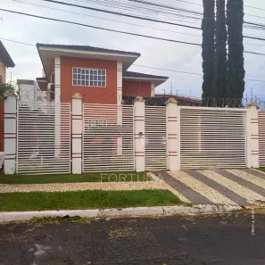 Sobrado com 3 Quartos à venda, 292m² no Vila Rosa, Goiânia