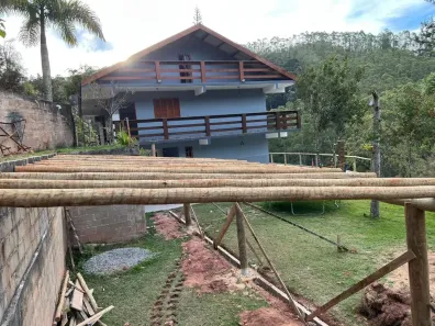 Fazenda/Sítio com 4 Quartos à venda, 40000m² no Centro, Domingos Martins