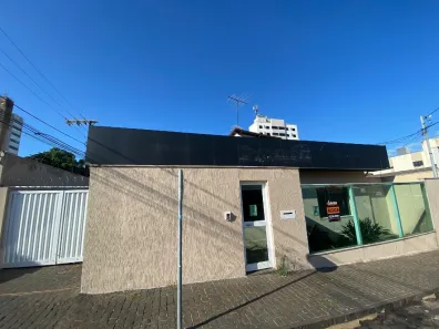 Ponto Comercial à venda, 200m² no Saraiva, Uberlândia