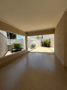 Sobrado com 3 Quartos à venda, 200m² no Concórdia I, Araçatuba