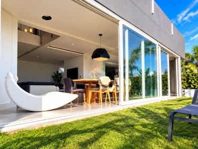 Casa de Condomínio com 3 Quartos à venda, 291m² no Jardim Itu, Porto Alegre