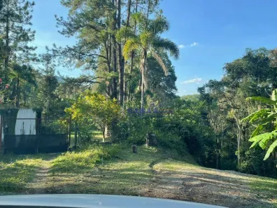 Fazenda/Sítio com 4 Quartos à venda, 300m² no Vila Regente Feijó, São Paulo